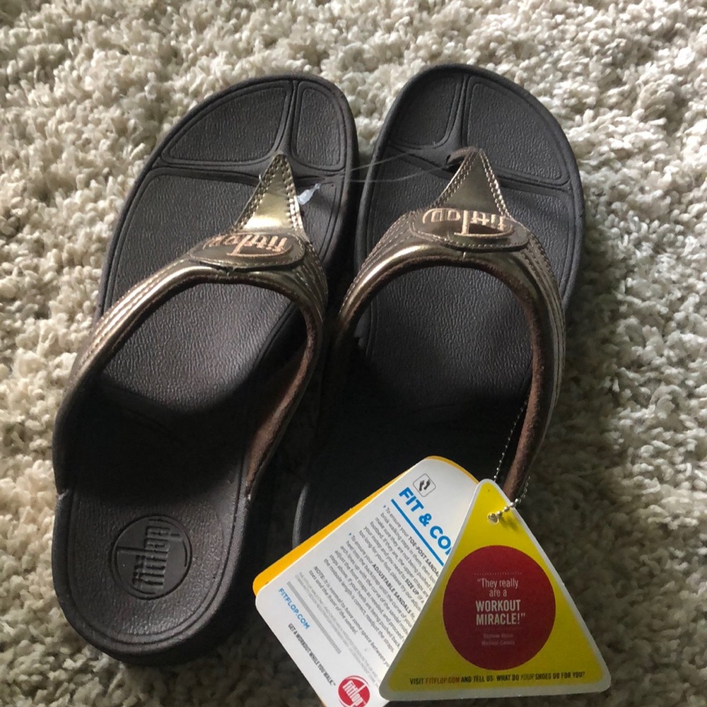 Size 10 new fit flops brown